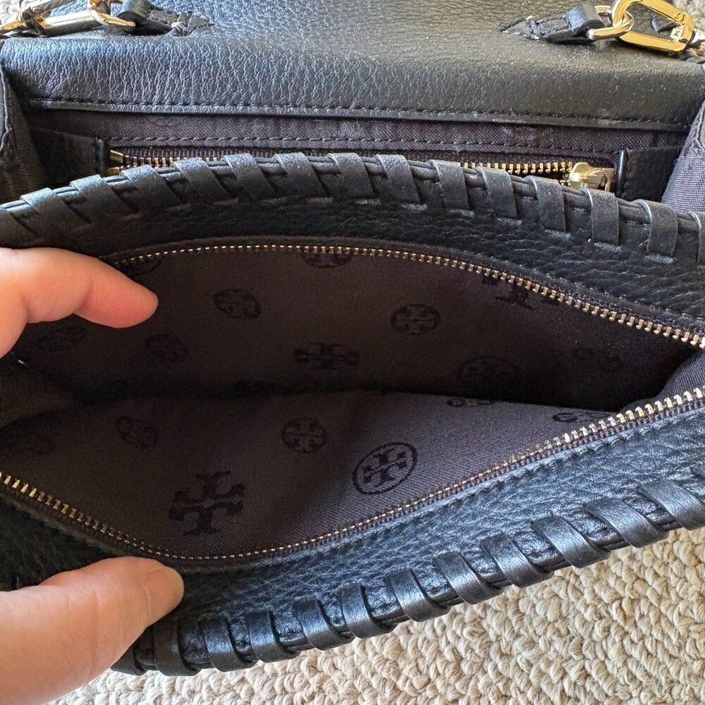 Tory Burch Marion Combo Crossbody Bag Black Leather Whipstitch Classic - Picture 8 of 11